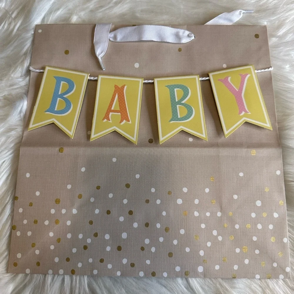 🩵5/$8 Baby Shower Gift Bag with Yellow and Pink Accents